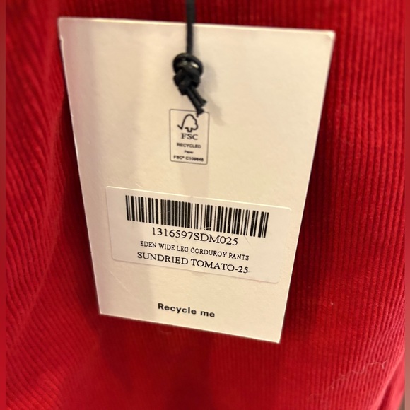Reformation NWT 
Eden Wide Leg Corduroy Pants in Red Sz 25 & 33 - Picture 9 of 11